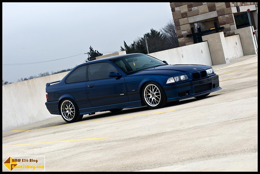 Bmw m3 avus blue