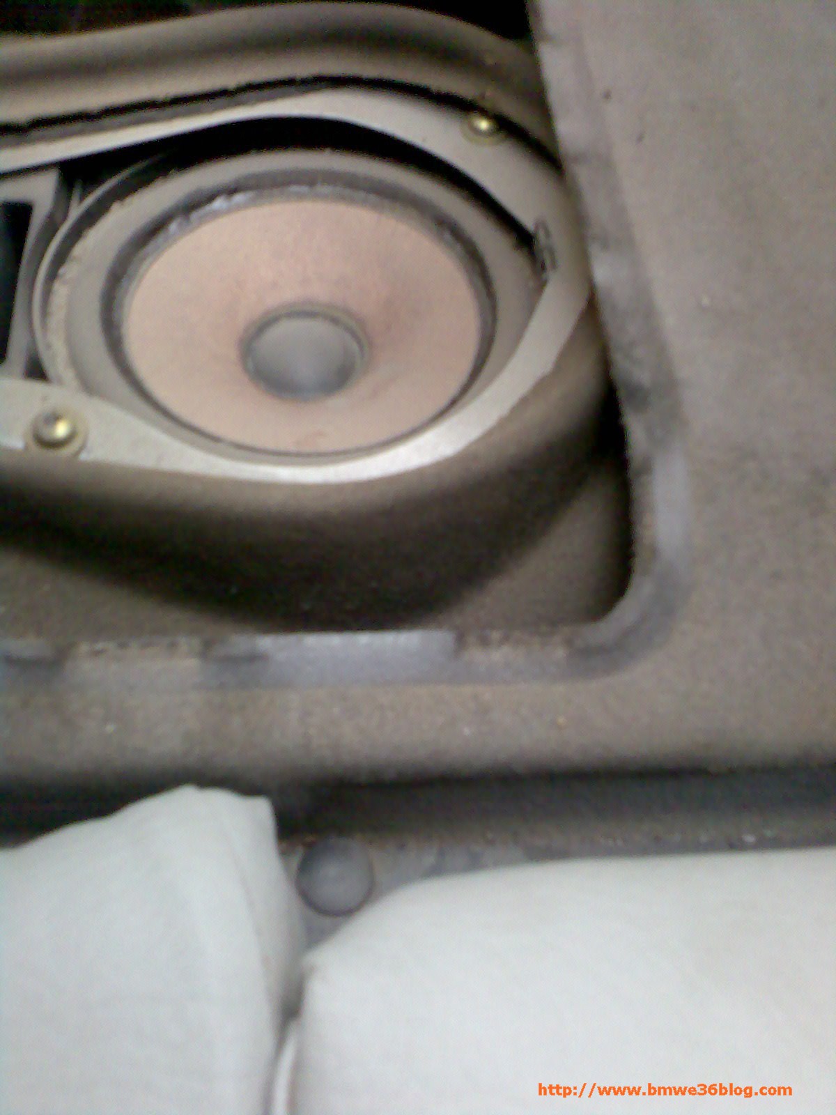 photos car speakers photo1 