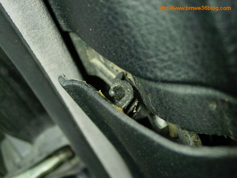 photos replace e36 brake switch photo3 